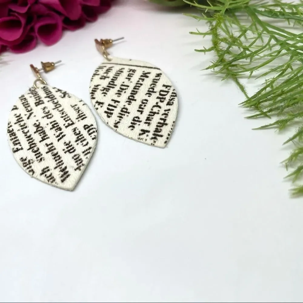 NEW⚜️REAL LEATHER & Fur Script Pattern Dangly Earrings
